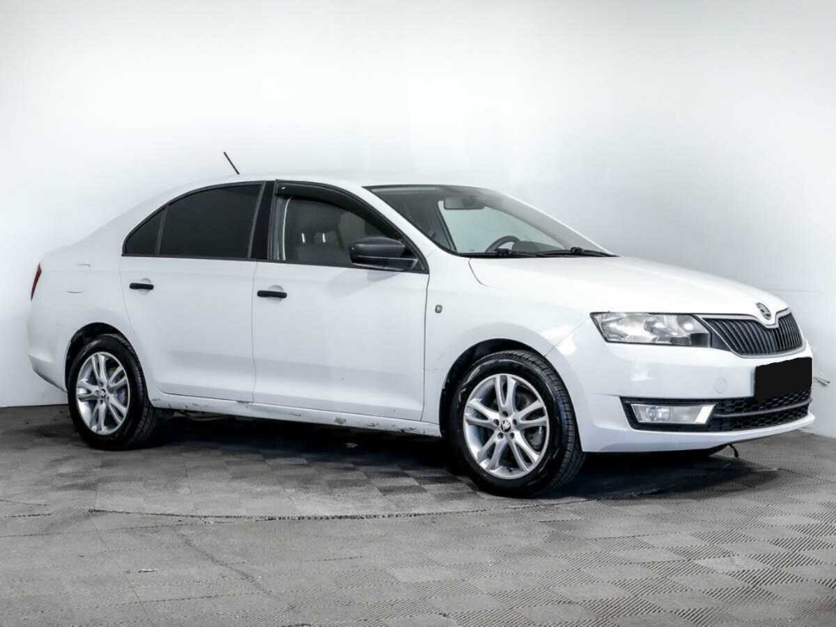 Skoda Rapid 2014 года с пробегом. Фото: #2
