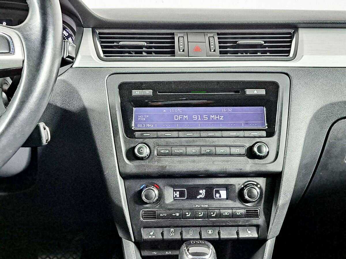 Skoda Rapid 2014 года с пробегом. Фото: #9