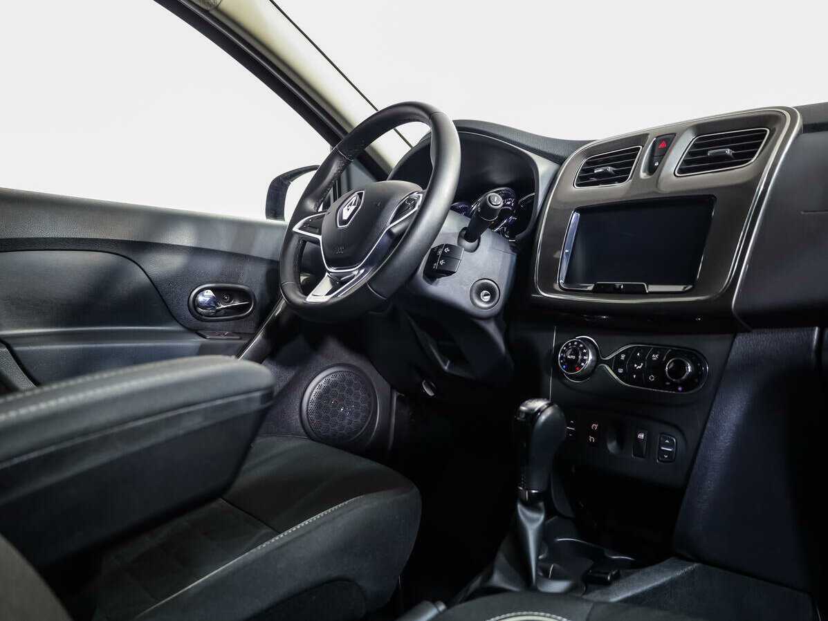 Renault Sandero 2020 года с пробегом. Фото: #7