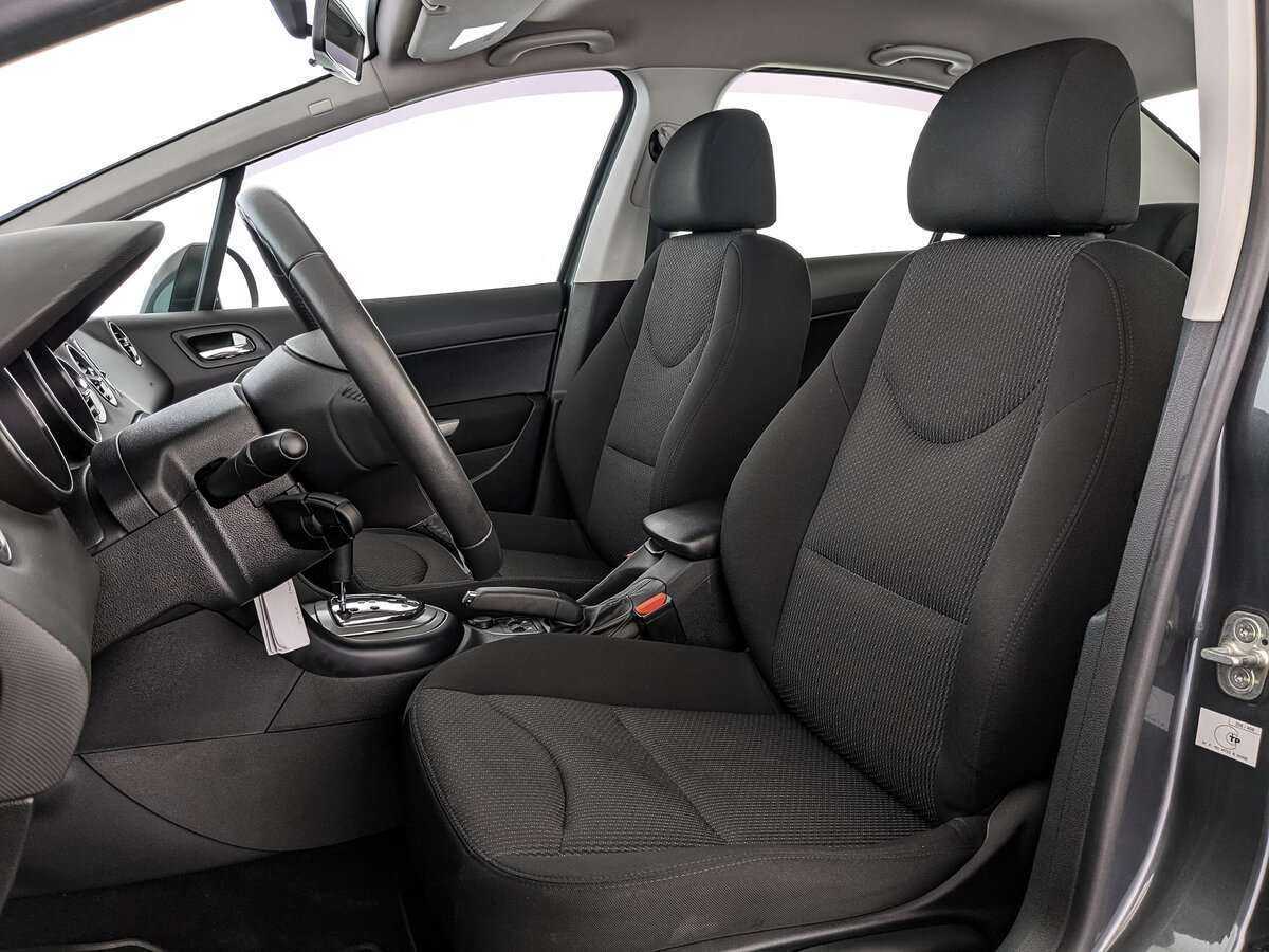 Peugeot 408 2013 года с пробегом. Фото: #19