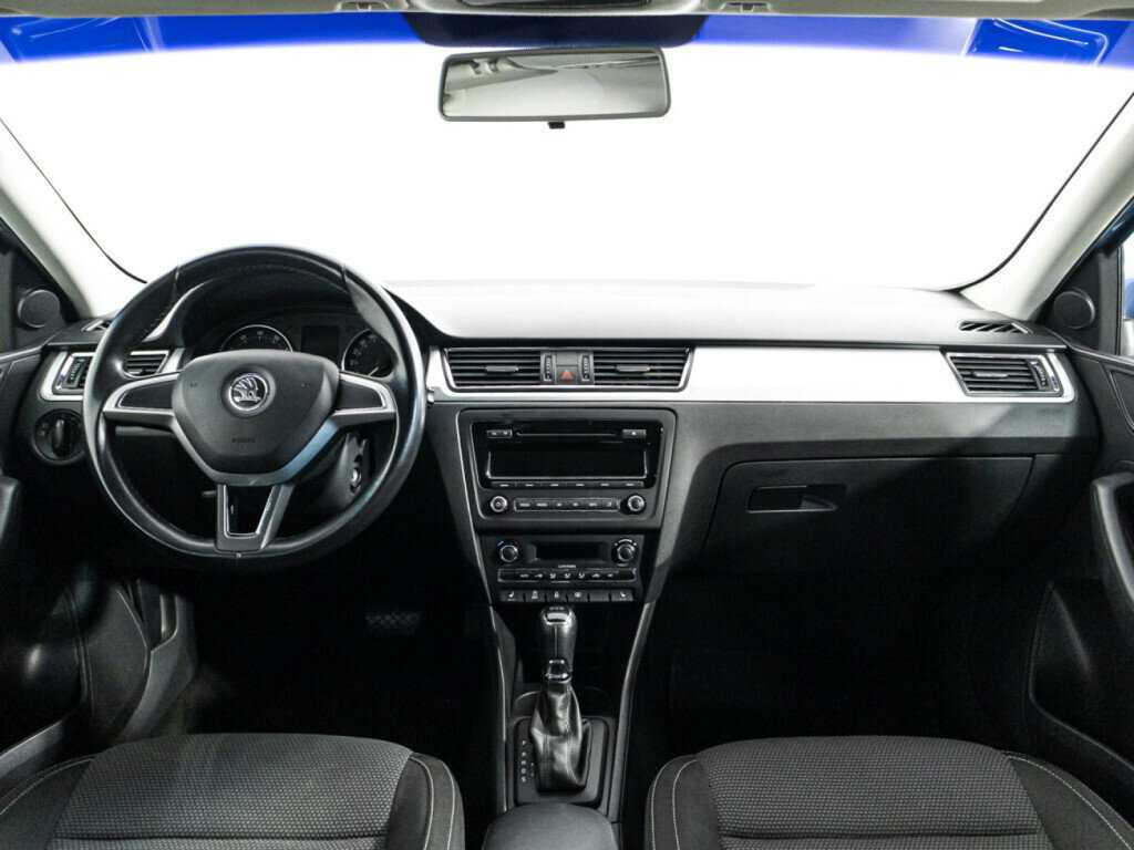 Skoda Rapid 2014 года с пробегом. Фото: #12