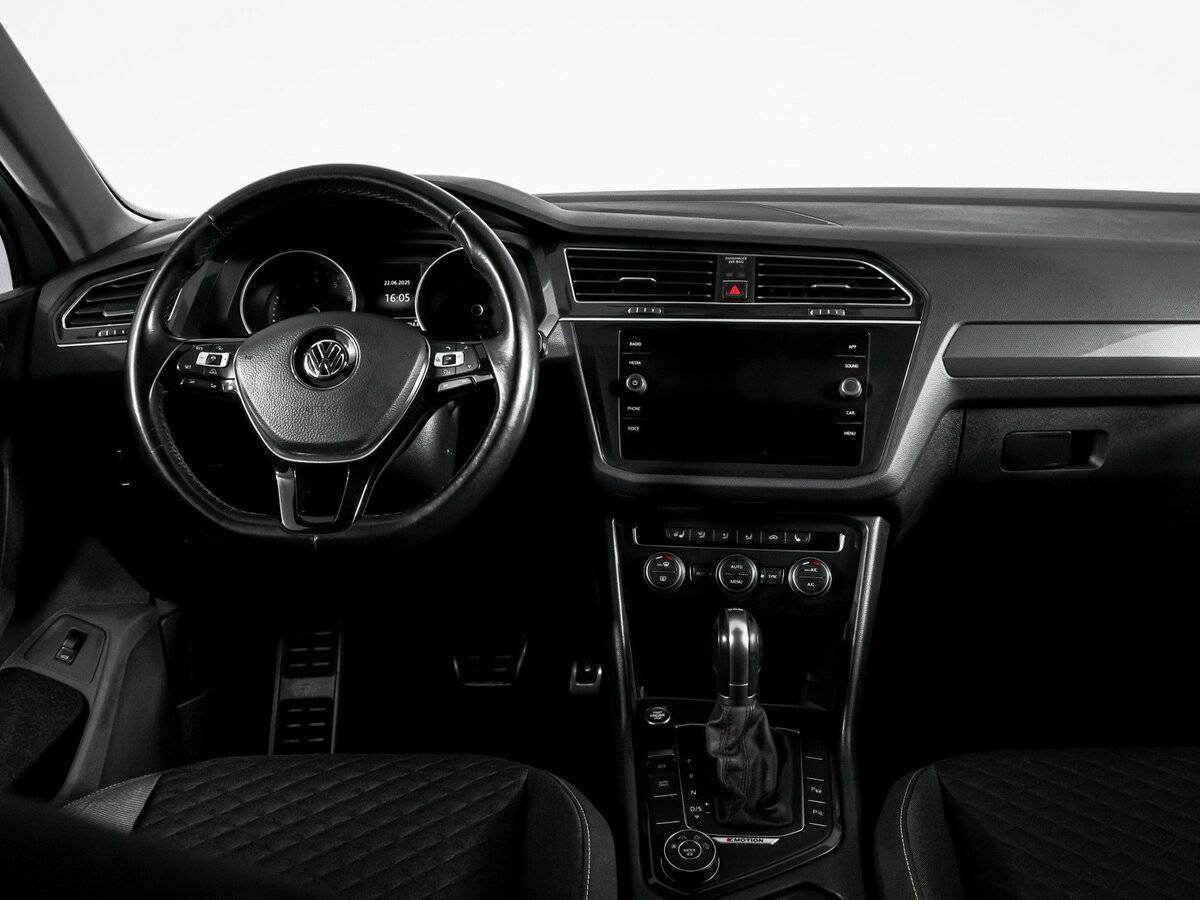 Volkswagen Tiguan 2018 года с пробегом. Фото: #11