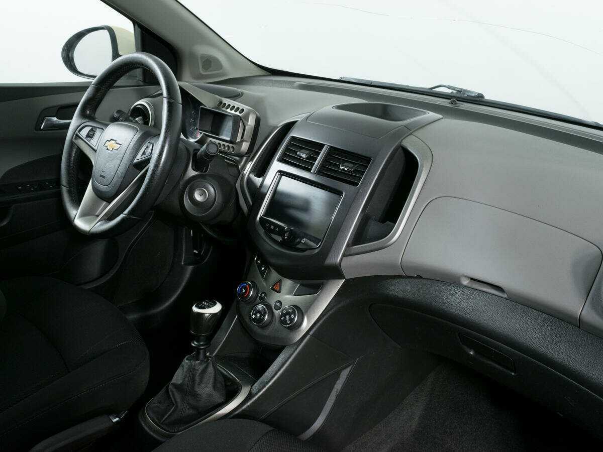 Chevrolet Aveo 2013 года с пробегом. Фото: #6