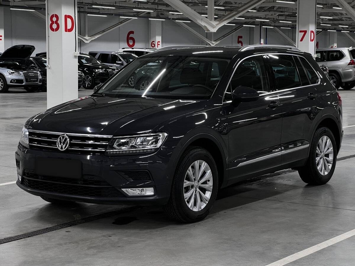 Volkswagen Tiguan 2017 года с пробегом. Посмотреть фото