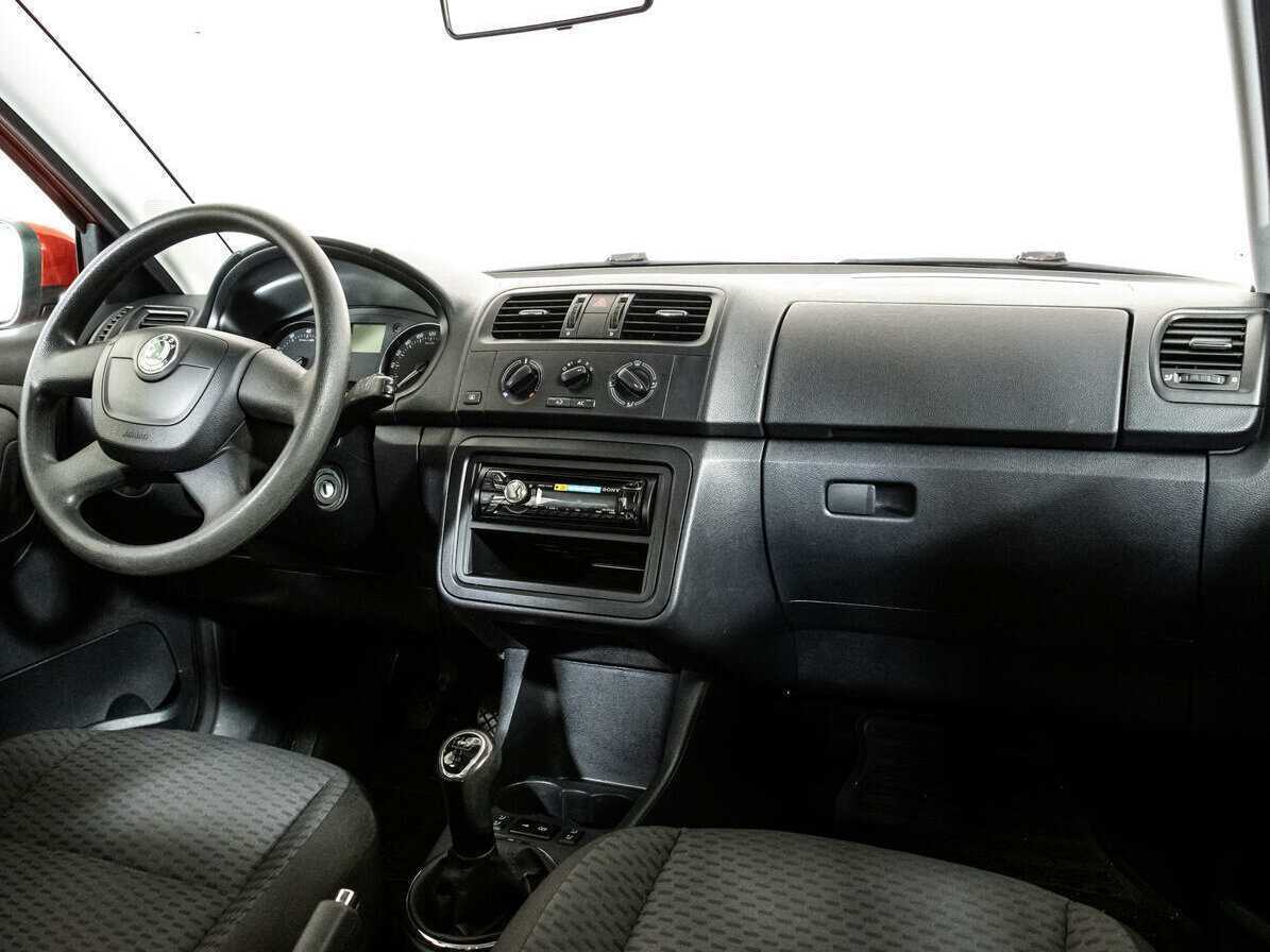 Skoda Fabia 2012 года с пробегом. Фото: #8