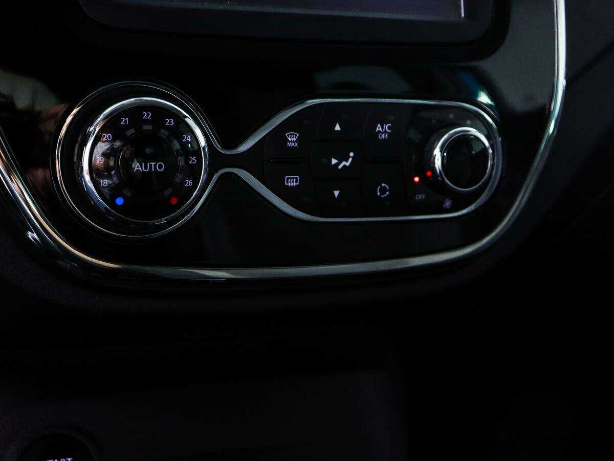 Renault Kaptur 2017 года с пробегом. Фото: #13