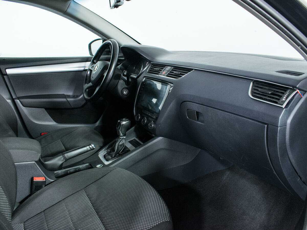 Skoda Octavia 2013 года с пробегом. Фото: #8