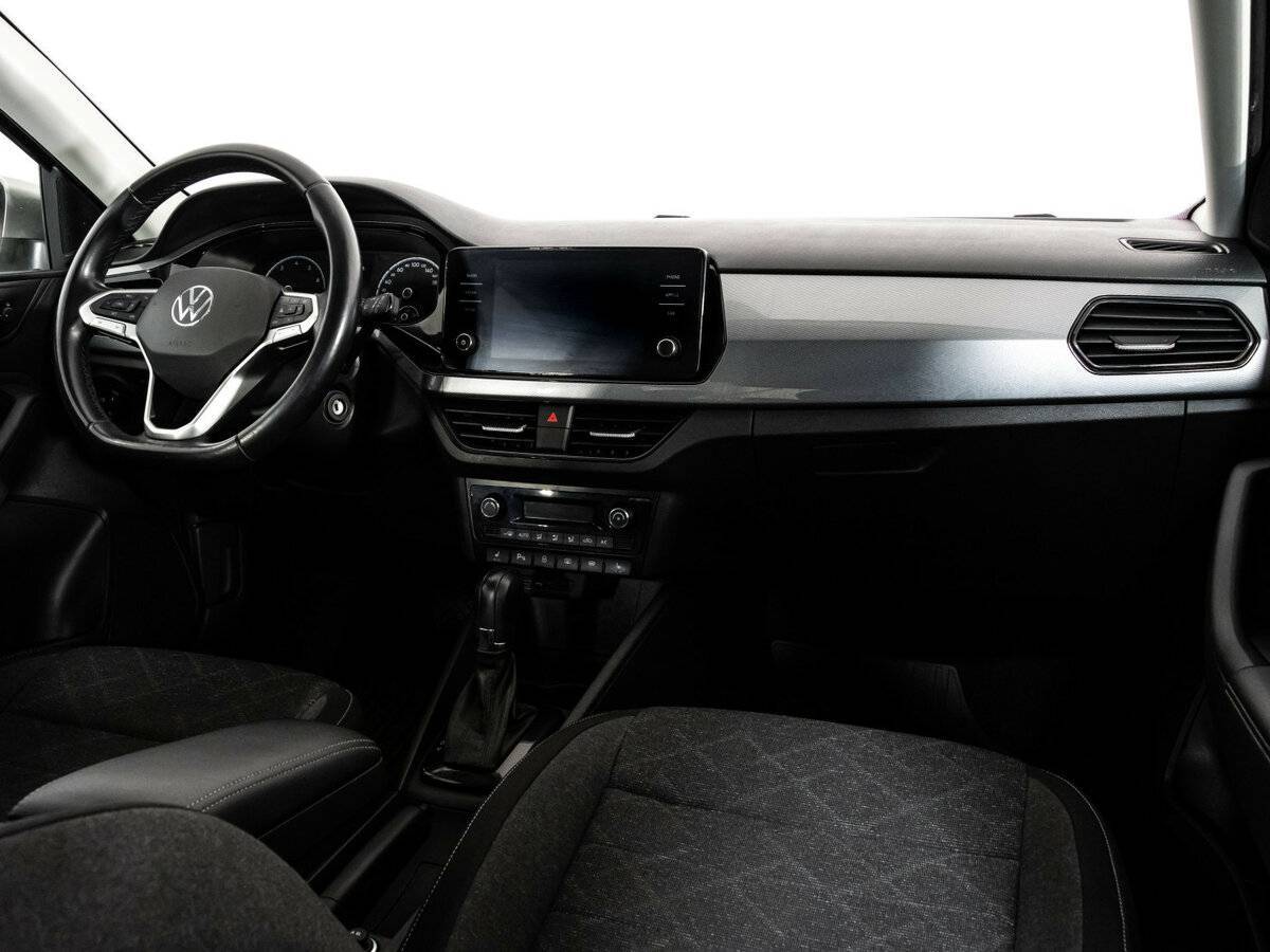 Volkswagen Polo 2021 года с пробегом. Фото: #6