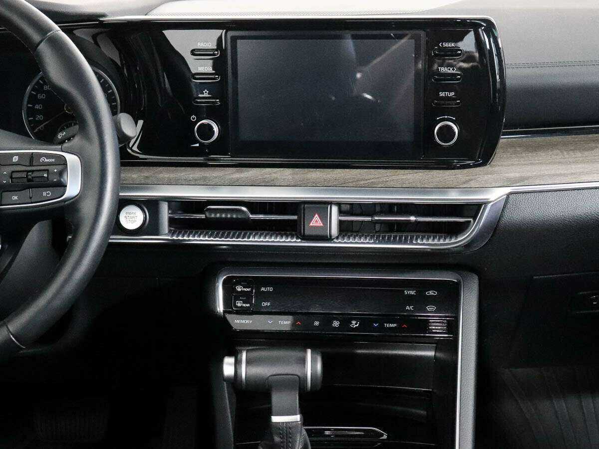 Kia K5 2022 года с пробегом. Фото: #11