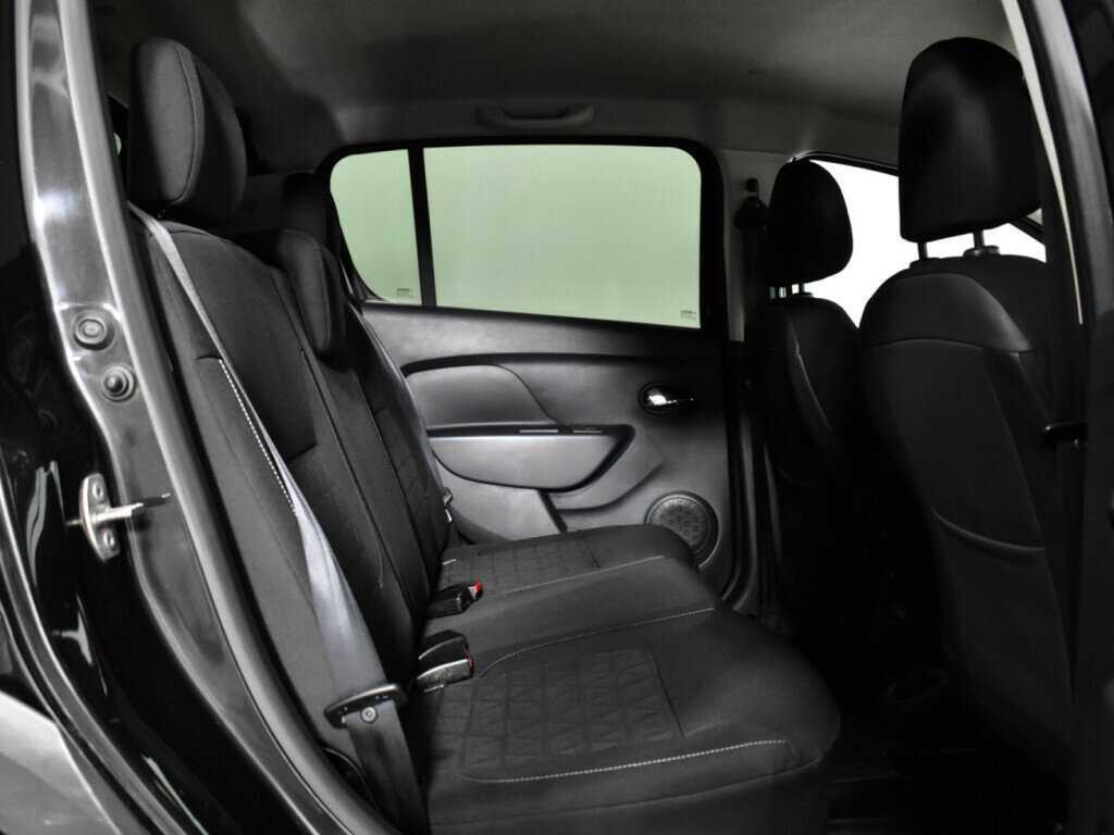 Renault Sandero 2017 года с пробегом. Фото: #9