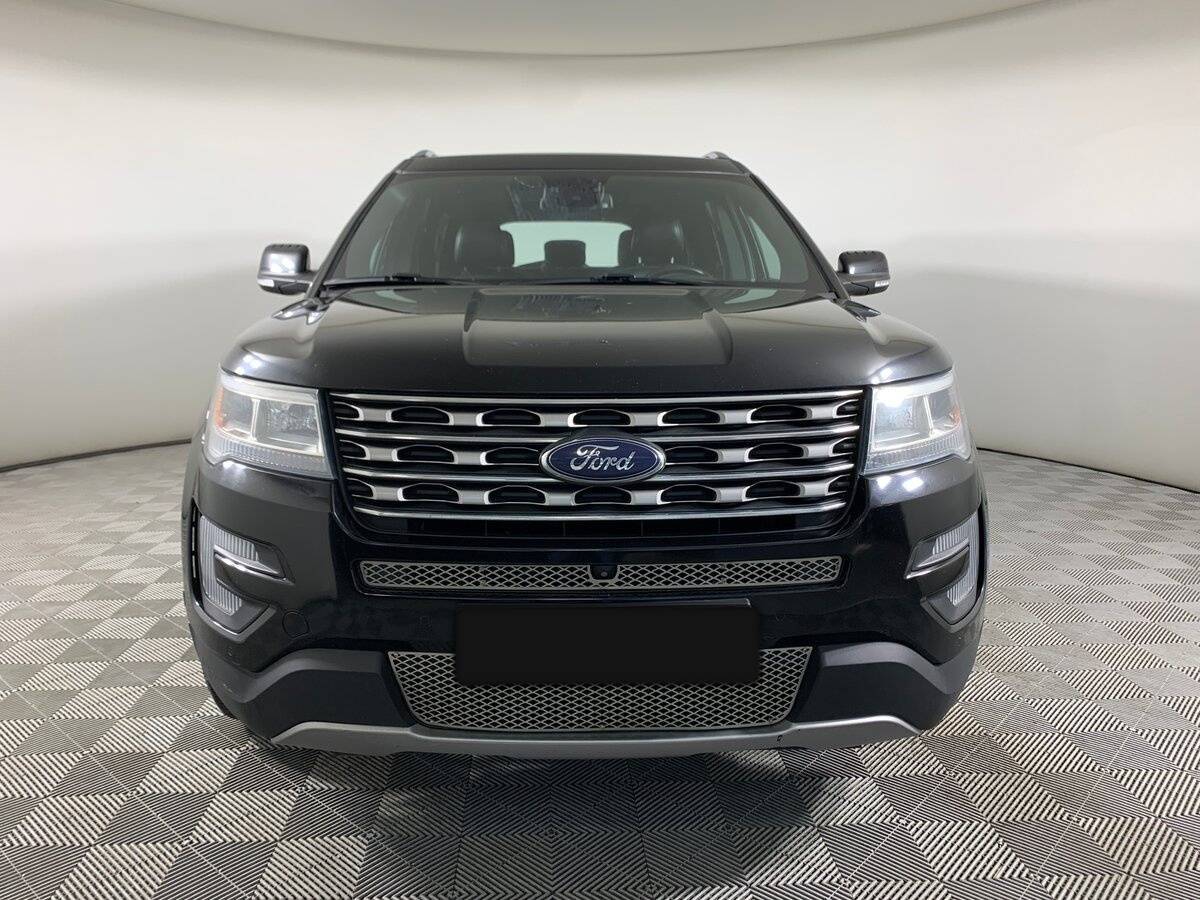 Ford Explorer 2016 года с пробегом. Фото: #1