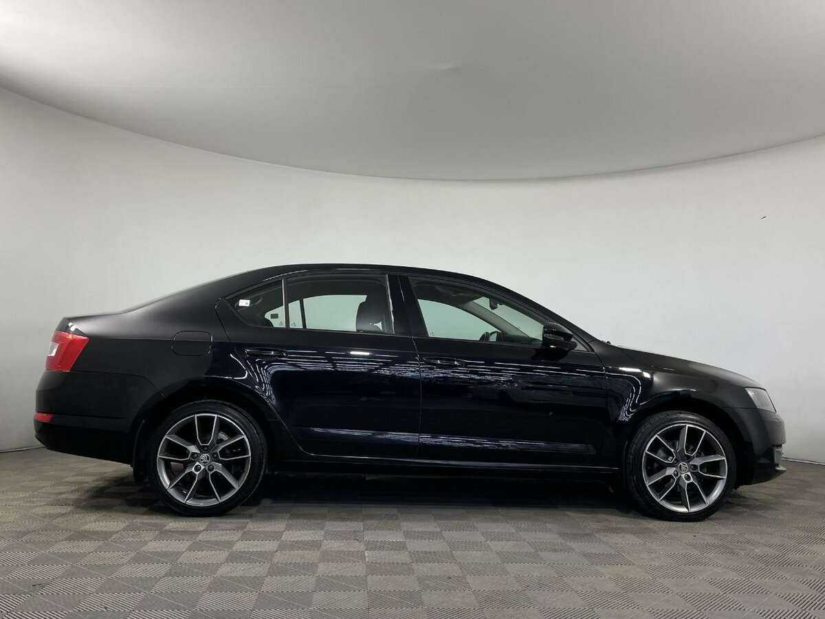 Skoda Octavia 2014 года с пробегом. Фото: #3