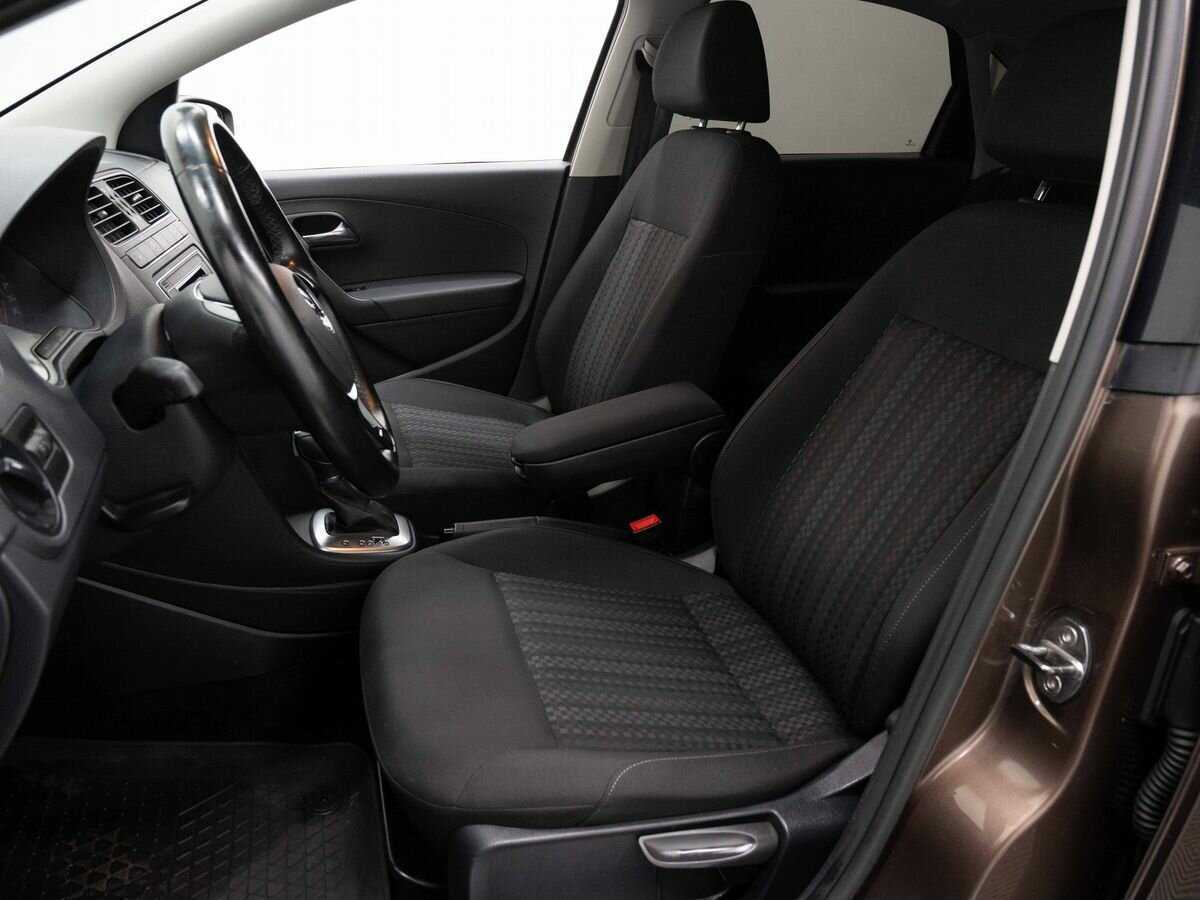 Volkswagen Polo 2016 года с пробегом. Фото: #8