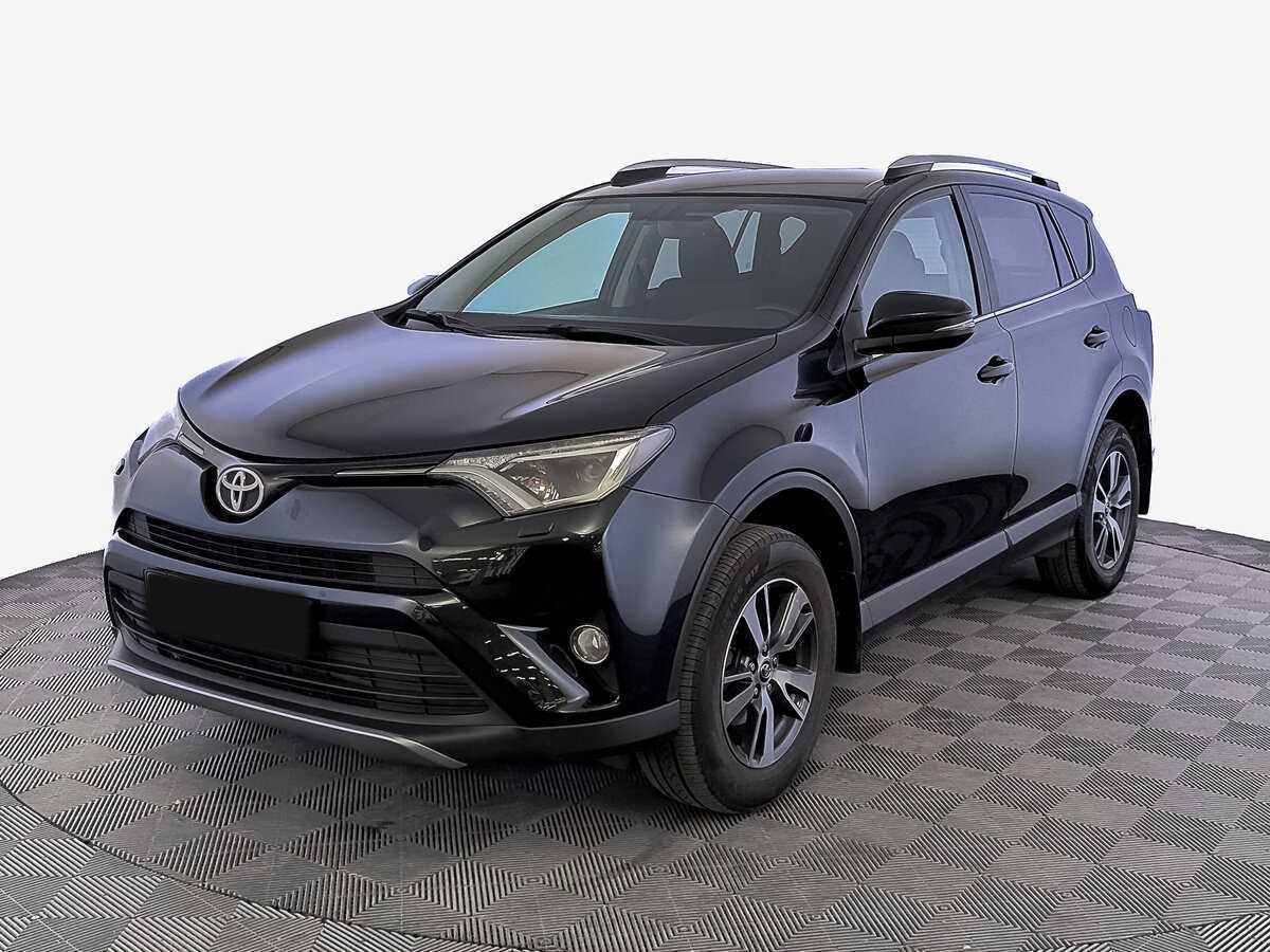 Toyota RAV4 2017 года с пробегом. Посмотреть фото