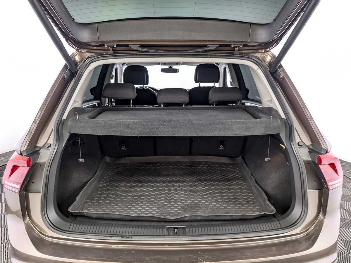 Volkswagen Tiguan 2017 года с пробегом. Фото: #9