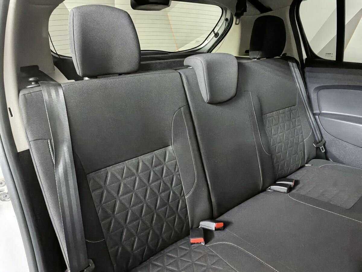 Renault Sandero 2017 года с пробегом. Фото: #12