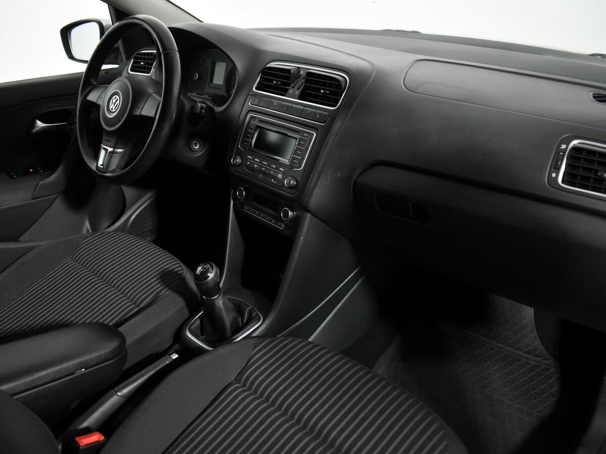 Volkswagen Polo 2015 года с пробегом. Фото: #11