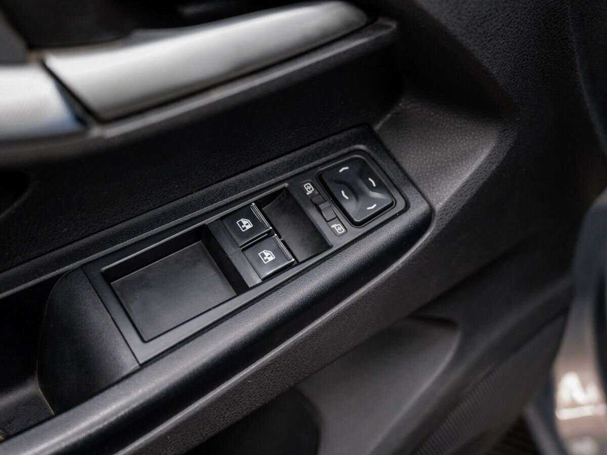 Lada (ВАЗ) Vesta 2015 года с пробегом. Фото: #14