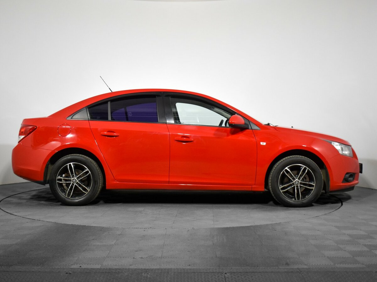 Chevrolet Cruze 2012 года с пробегом. Фото: #3