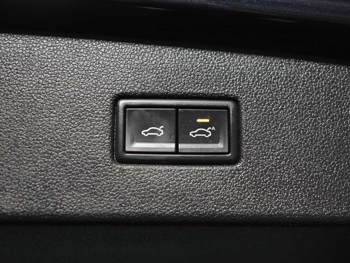 Volkswagen Tiguan 2018 года с пробегом. Фото: #6