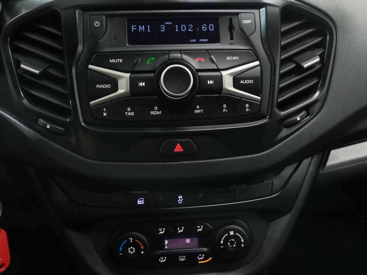 Lada (ВАЗ) Vesta 2021 года с пробегом. Фото: #12