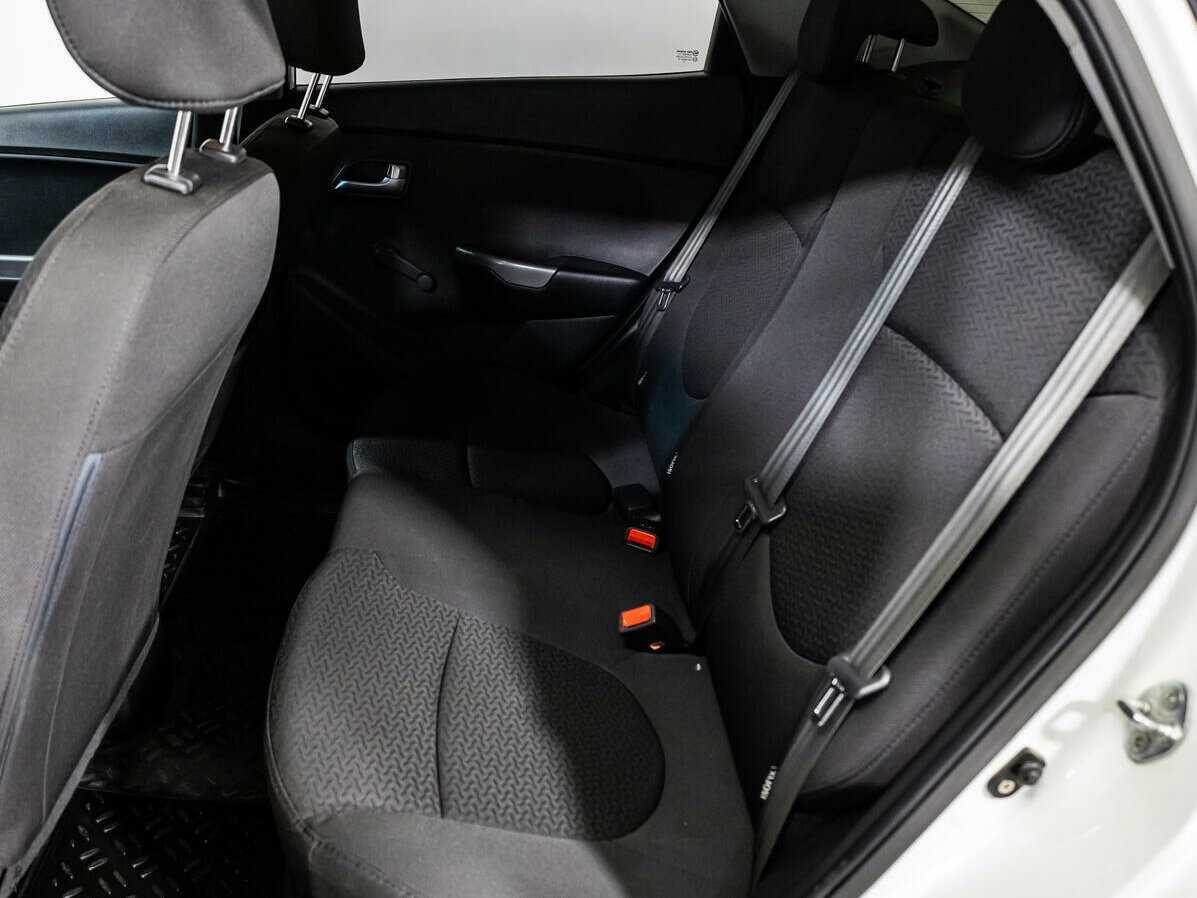 Kia Rio 2014 года с пробегом. Фото: #9