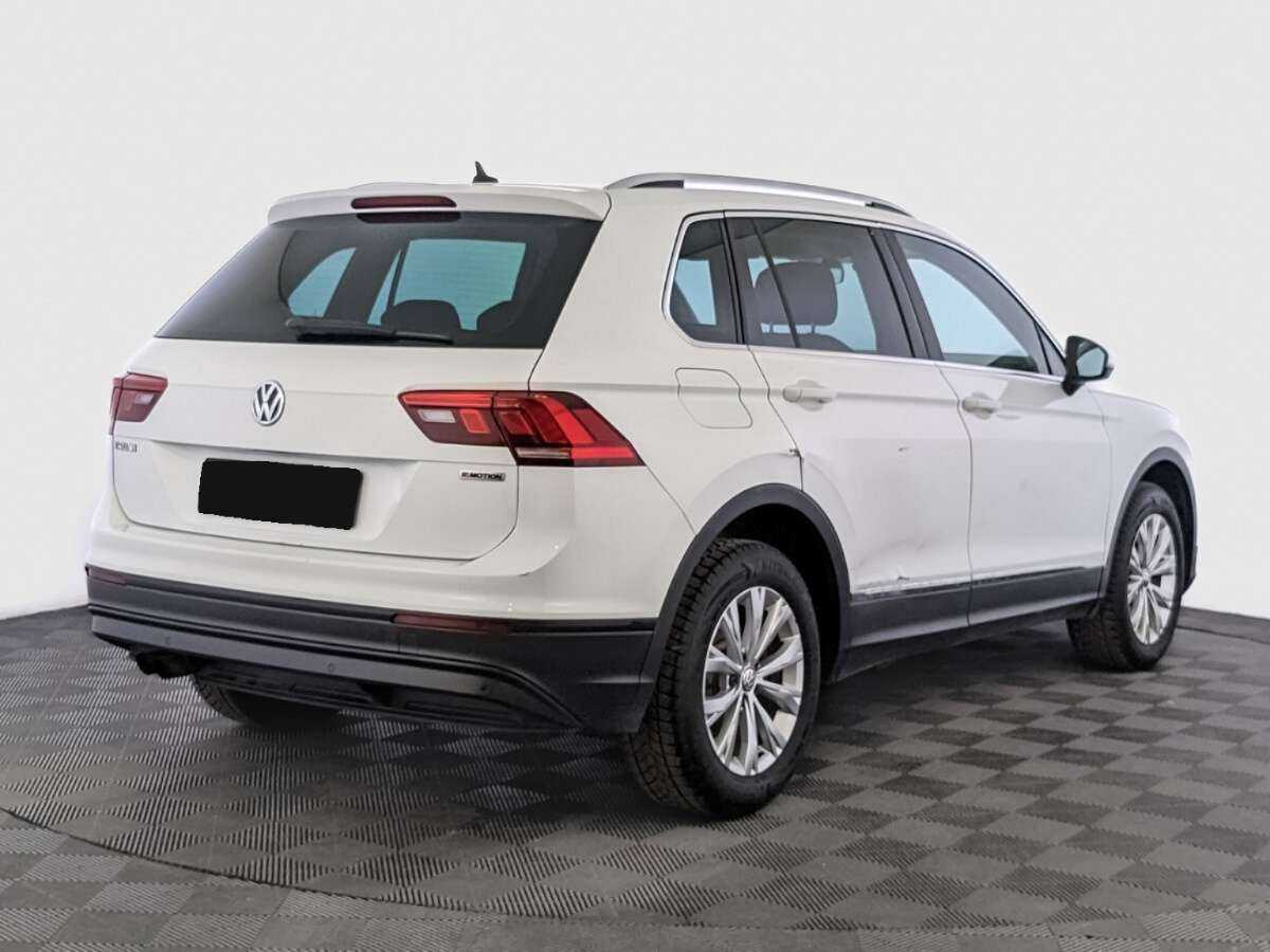 Volkswagen Tiguan 2018 года с пробегом. Фото: #4