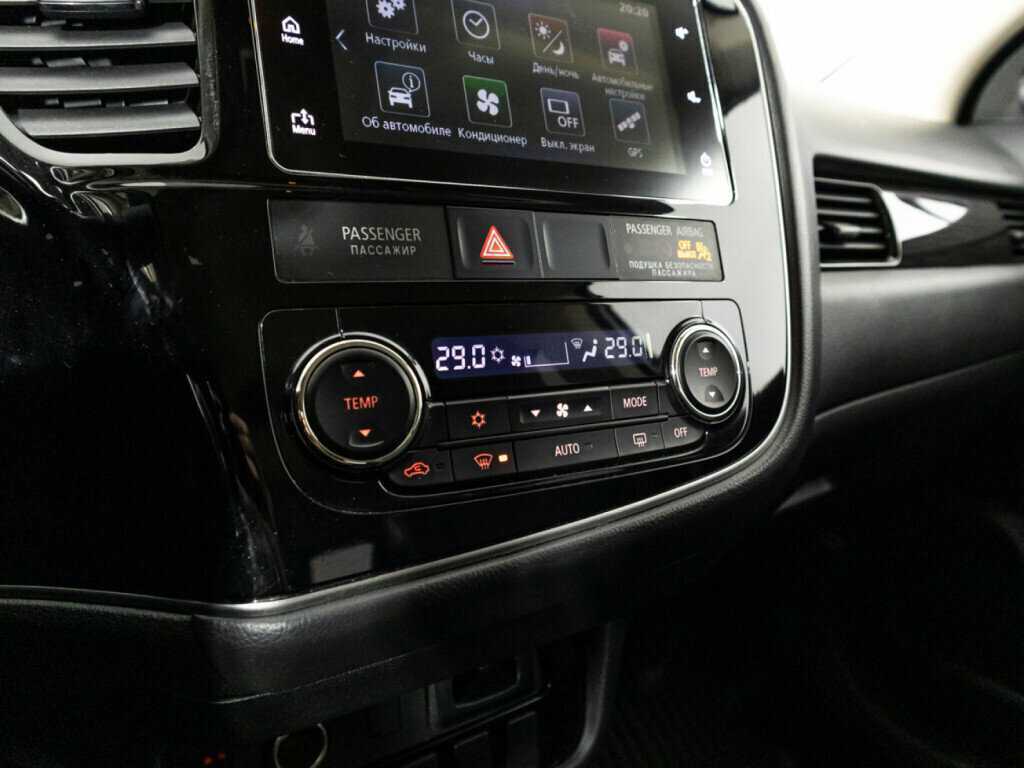 Mitsubishi Outlander 2018 года с пробегом. Фото: #16