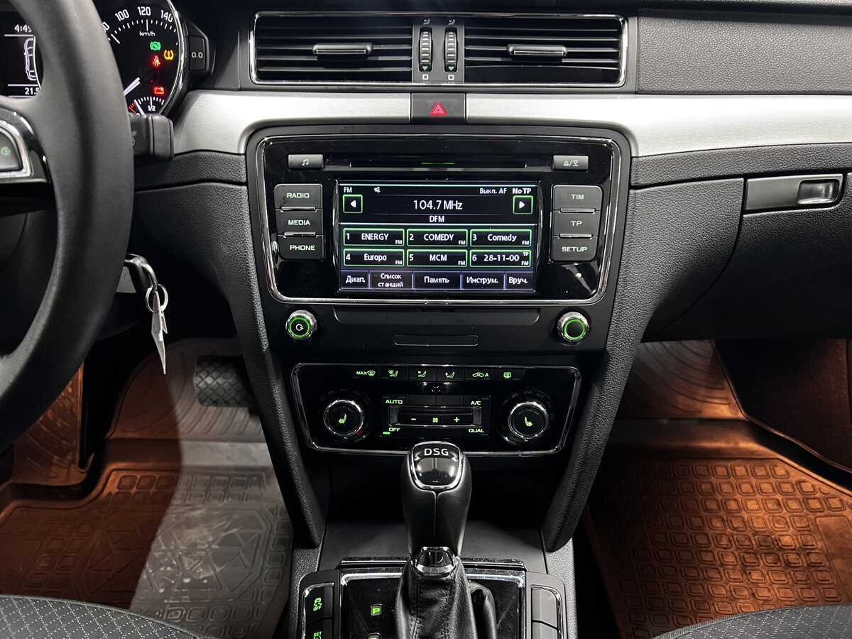 Skoda Superb 2013 года с пробегом. Фото: #14