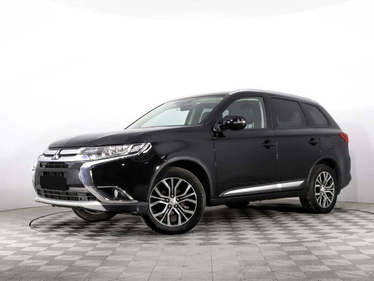 Mitsubishi Outlander 2017 года с пробегом. Посмотреть фото