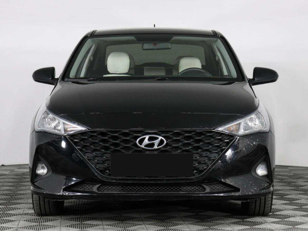 Hyundai Solaris 2022 года с пробегом. Фото: #1