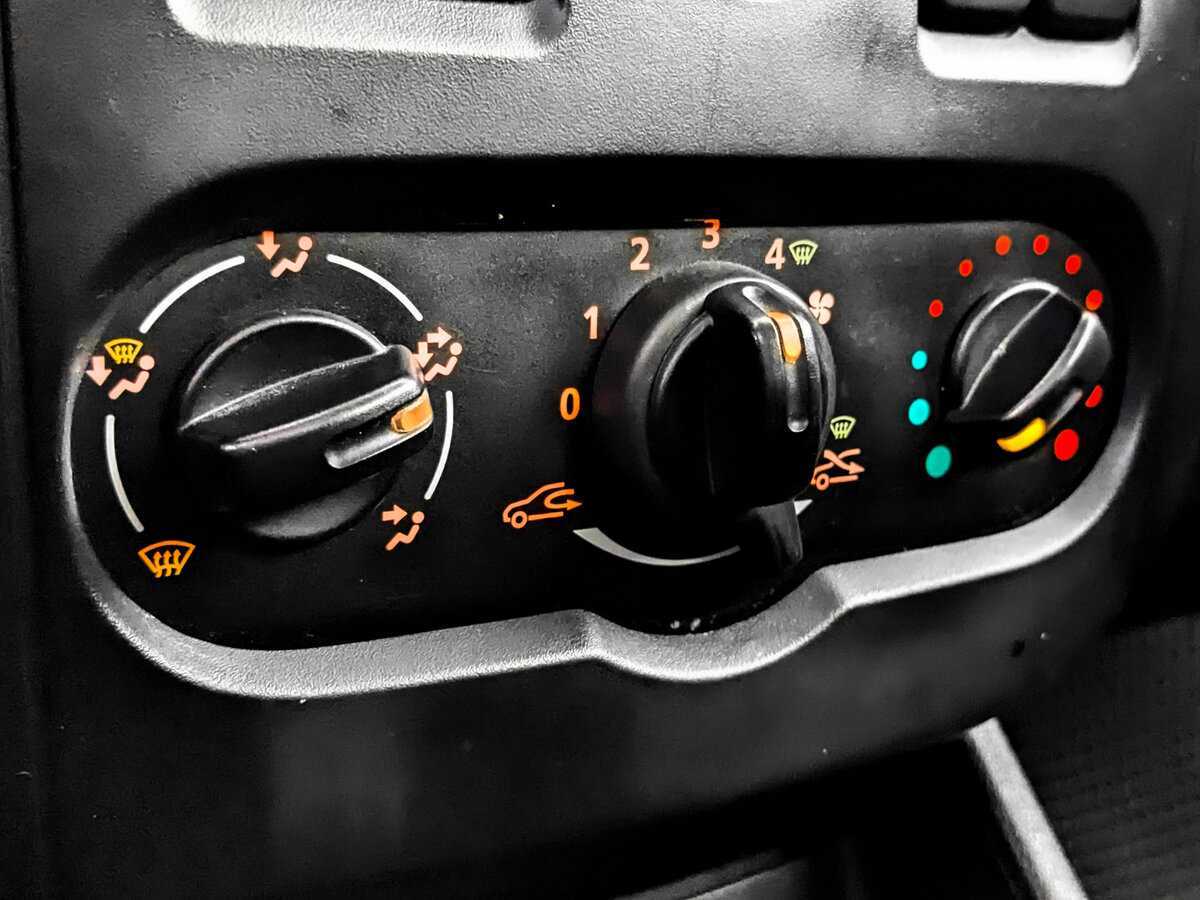 Lada (ВАЗ) Largus 2019 года с пробегом. Фото: #19