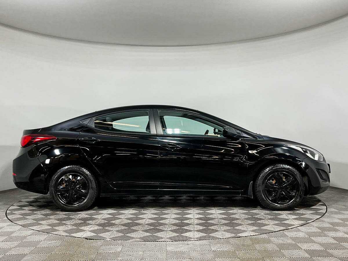Hyundai Elantra 2015 года с пробегом. Фото: #3