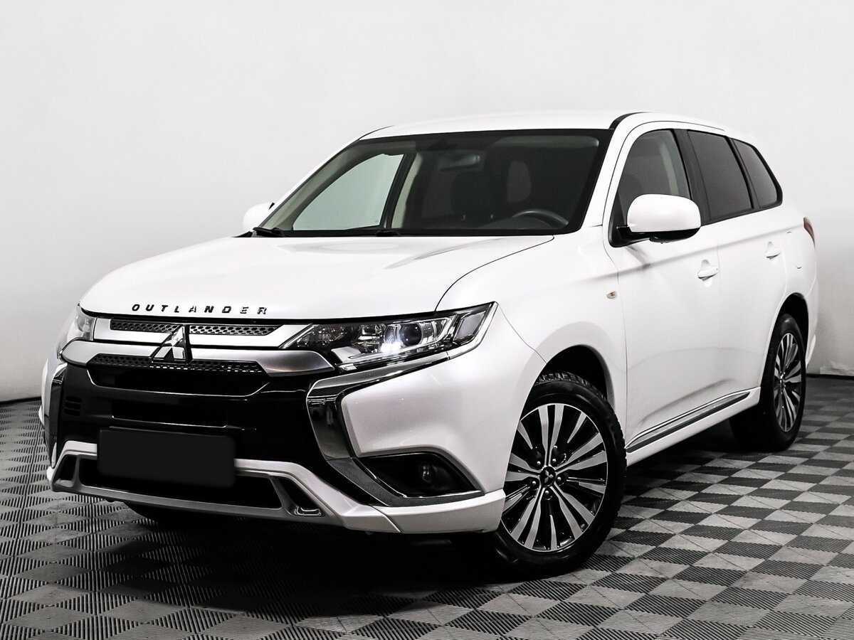 Mitsubishi Outlander 2022 года с пробегом. Посмотреть фото