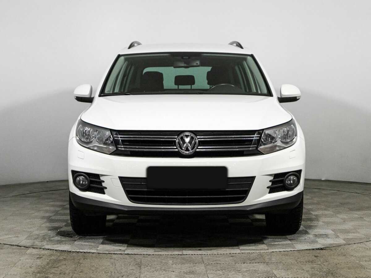 Volkswagen Tiguan 2015 года с пробегом. Фото: #1