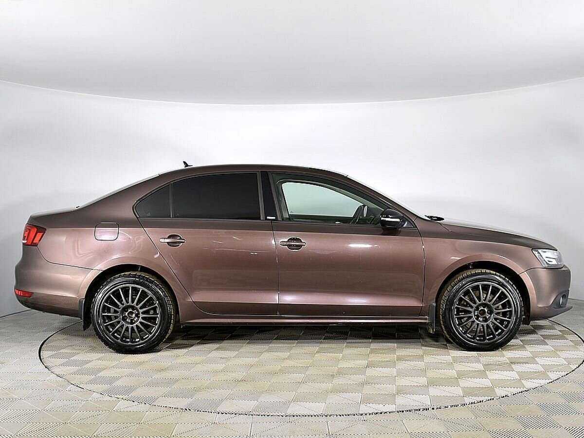 Volkswagen Jetta 2014 года с пробегом. Фото: #3