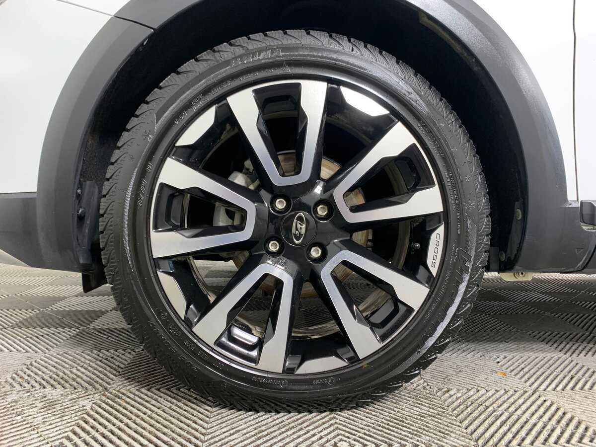 Lada (ВАЗ) Vesta 2023 года с пробегом. Фото: #8