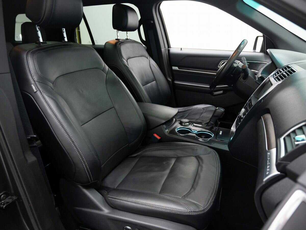 Ford Explorer 2016 года с пробегом. Фото: #12