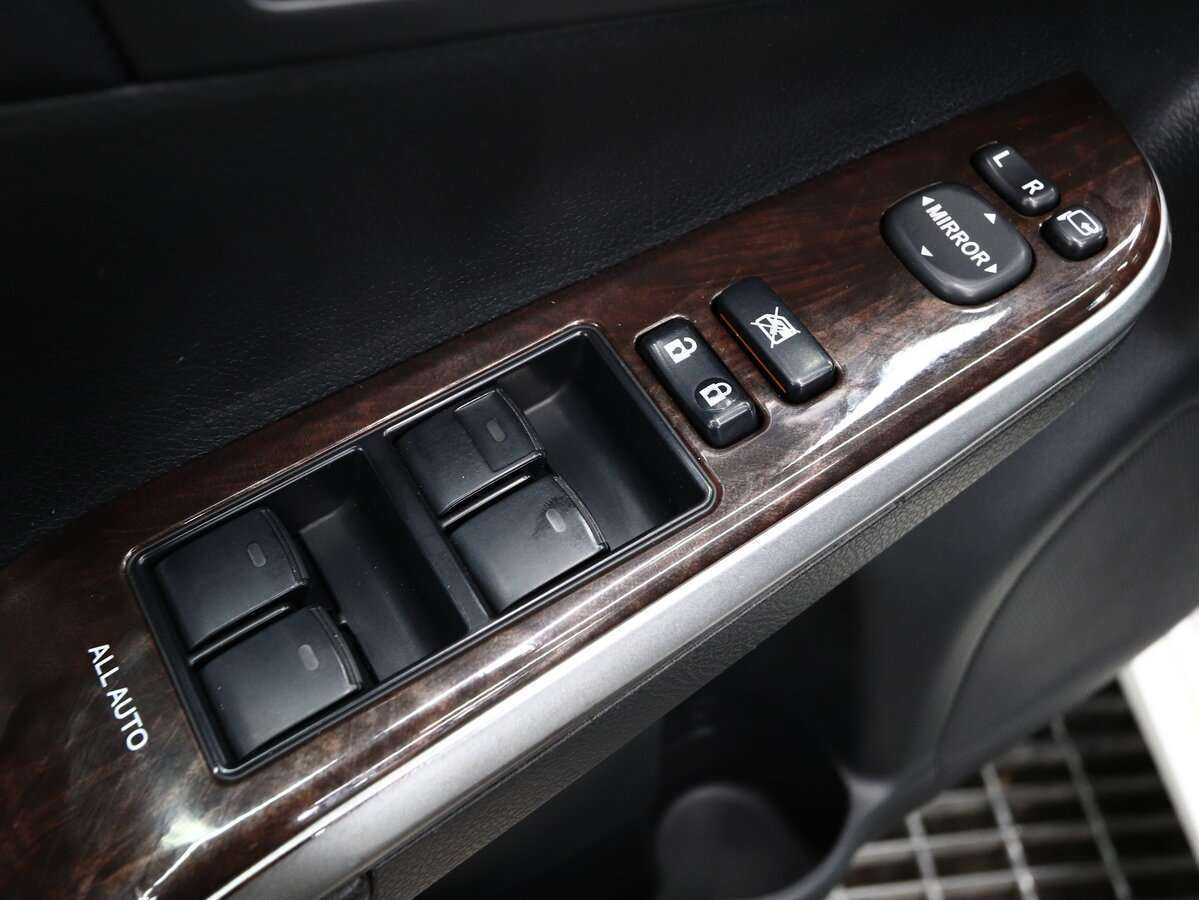 Toyota Camry 2016 года с пробегом. Фото: #6