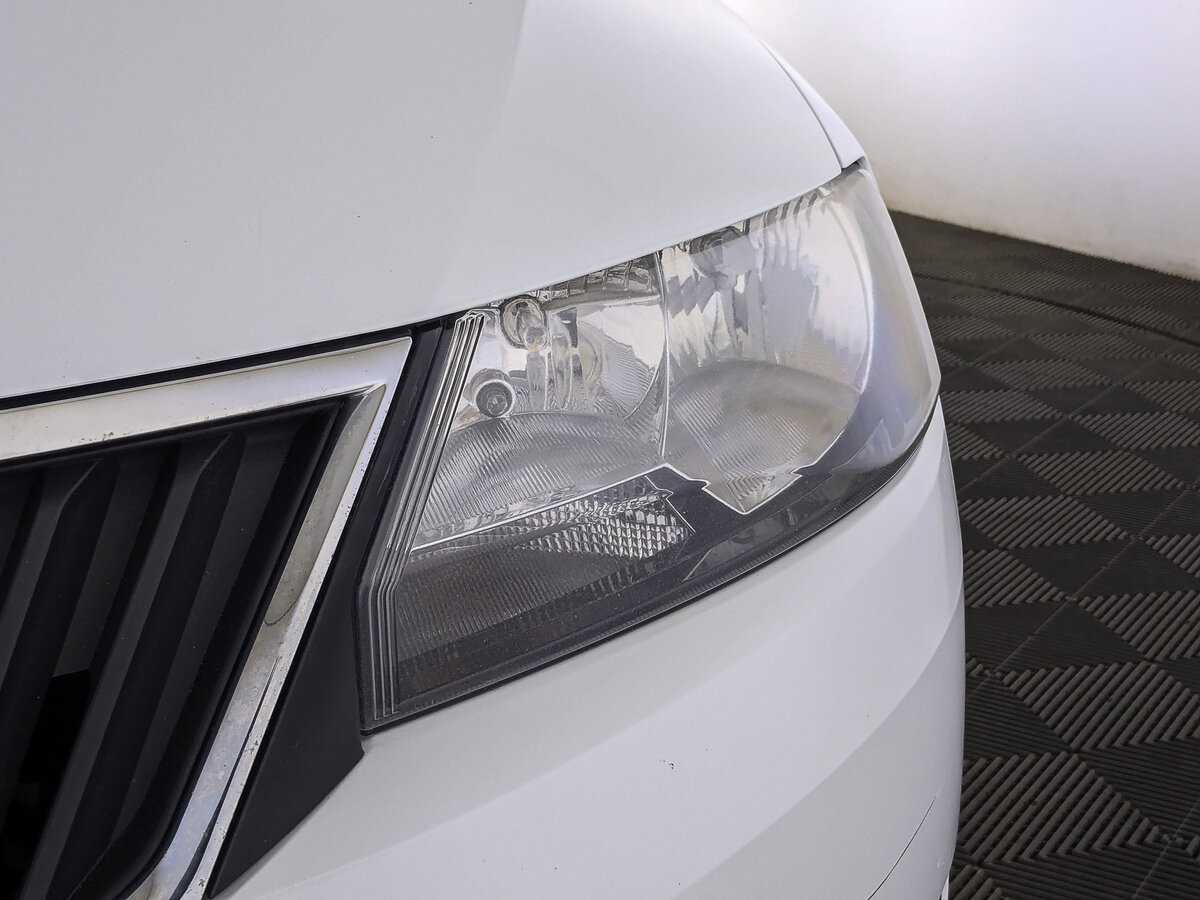 Skoda Rapid 2017 года с пробегом. Фото: #10