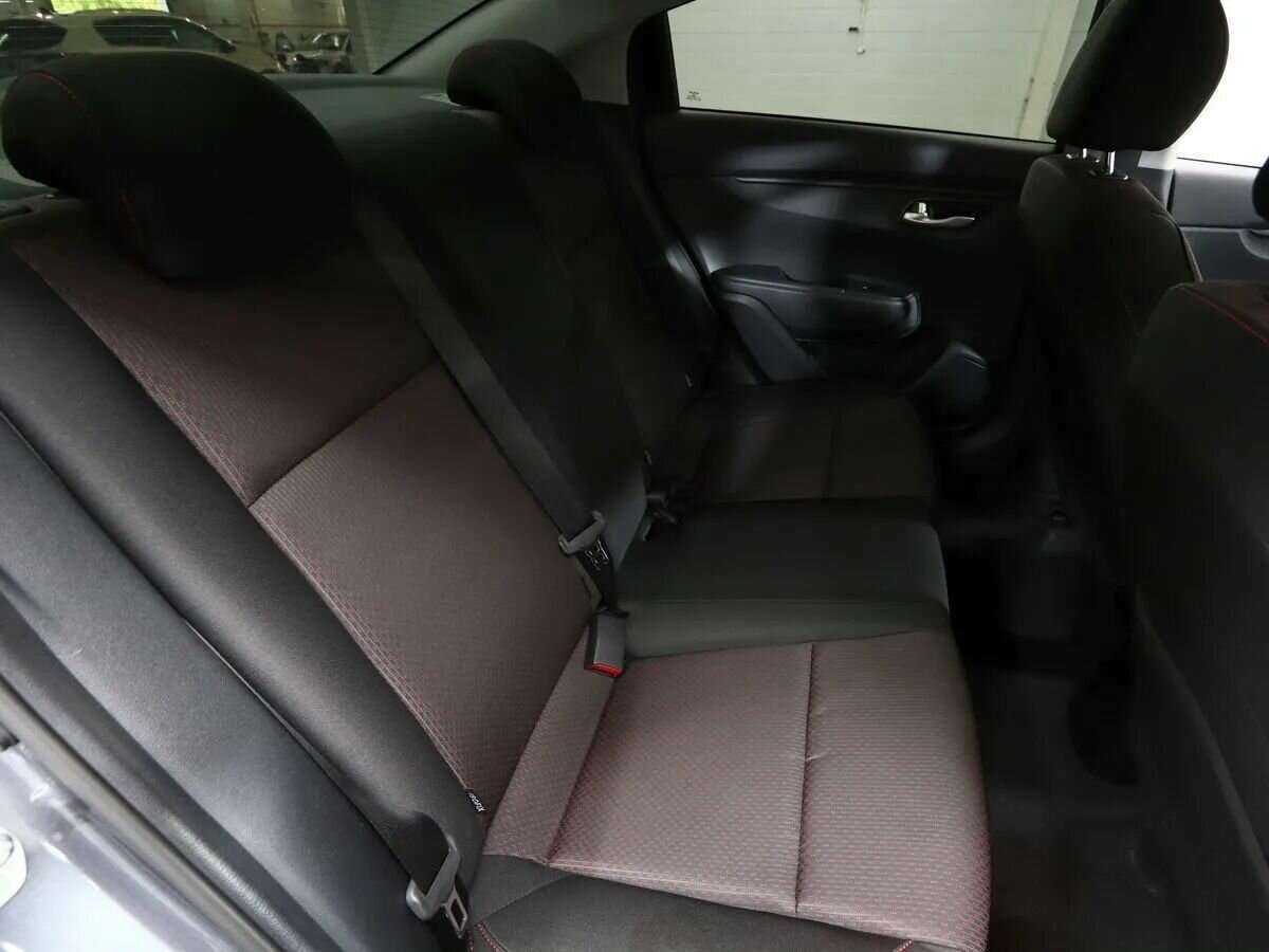 Kia Rio 2021 года с пробегом. Фото: #12