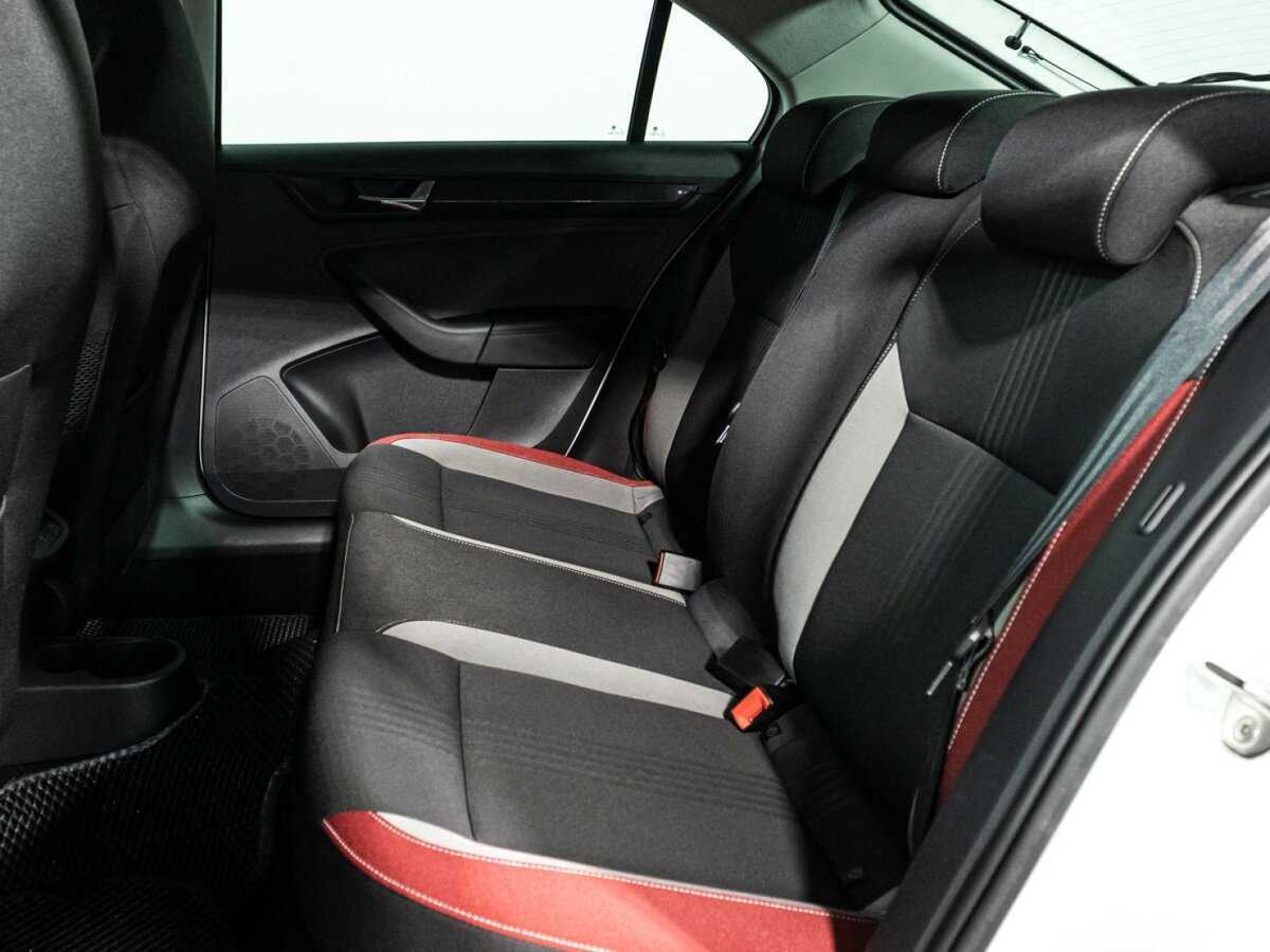 Skoda Rapid 2019 года с пробегом. Фото: #9
