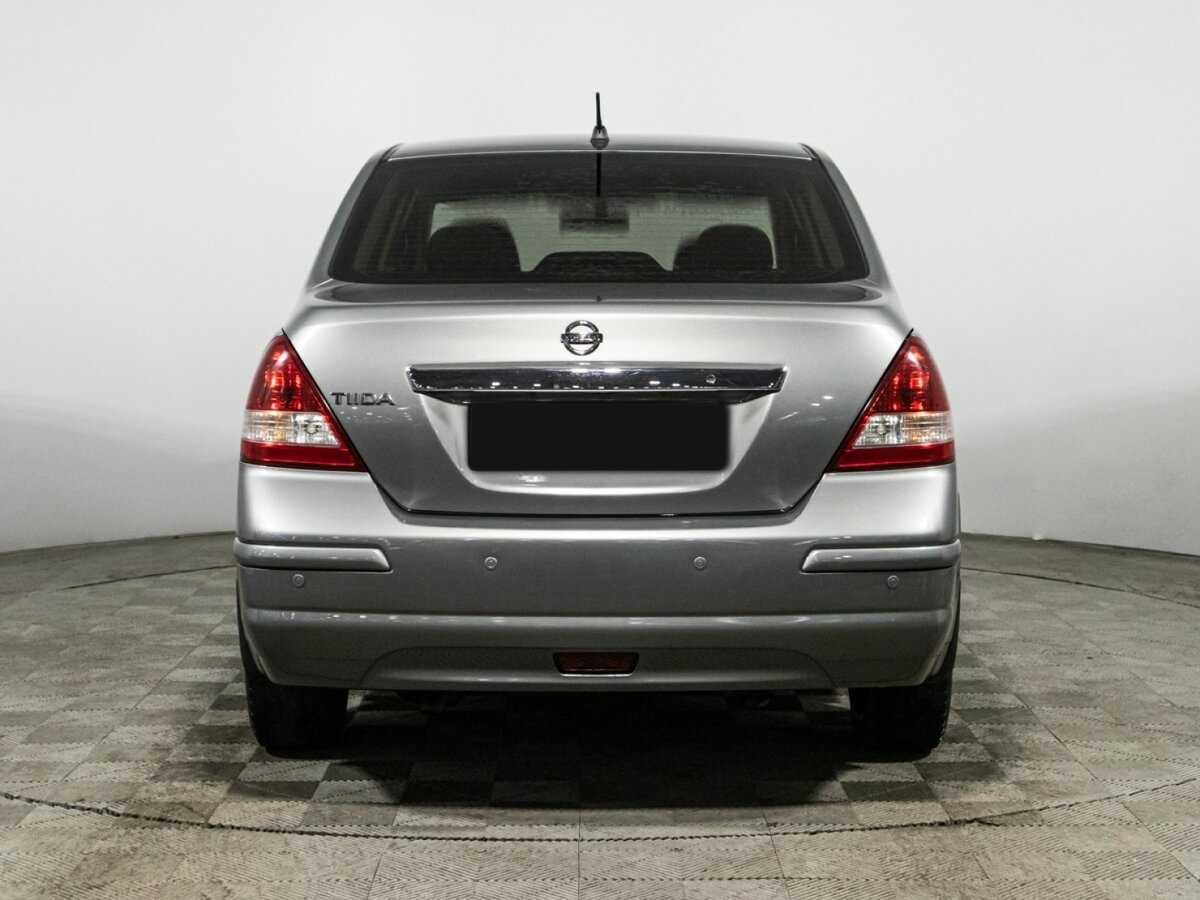 Nissan Tiida 2013 года с пробегом. Фото: #5