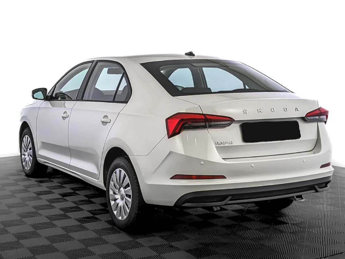 Skoda Rapid 2021 года с пробегом. Фото: #6