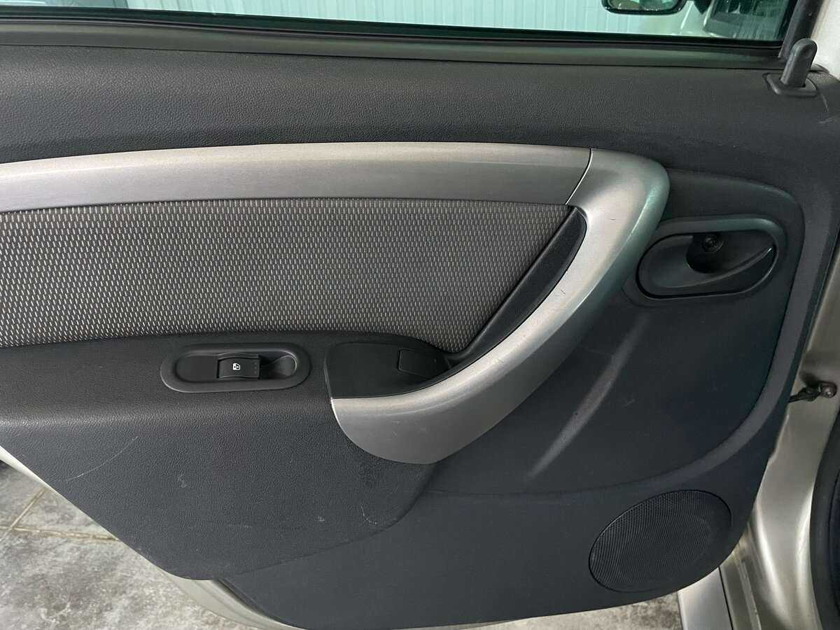 Renault Duster 2013 года с пробегом. Фото: #16