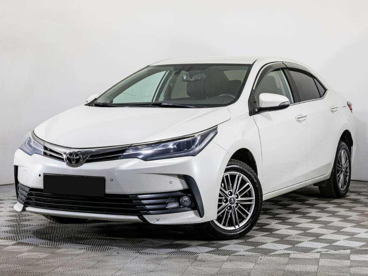Toyota Corolla 2018 года с пробегом. Посмотреть фото