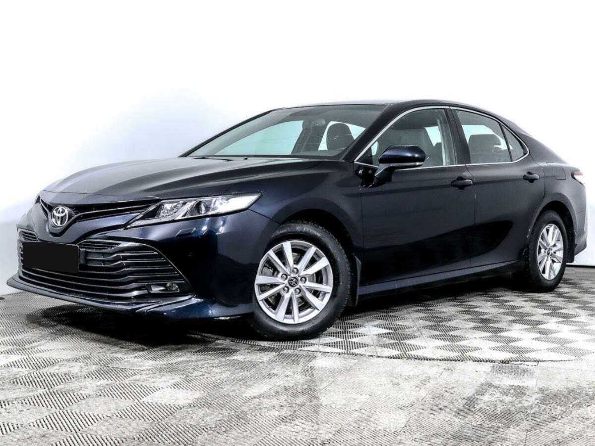 Toyota Camry 2019 года с пробегом. Посмотреть фото