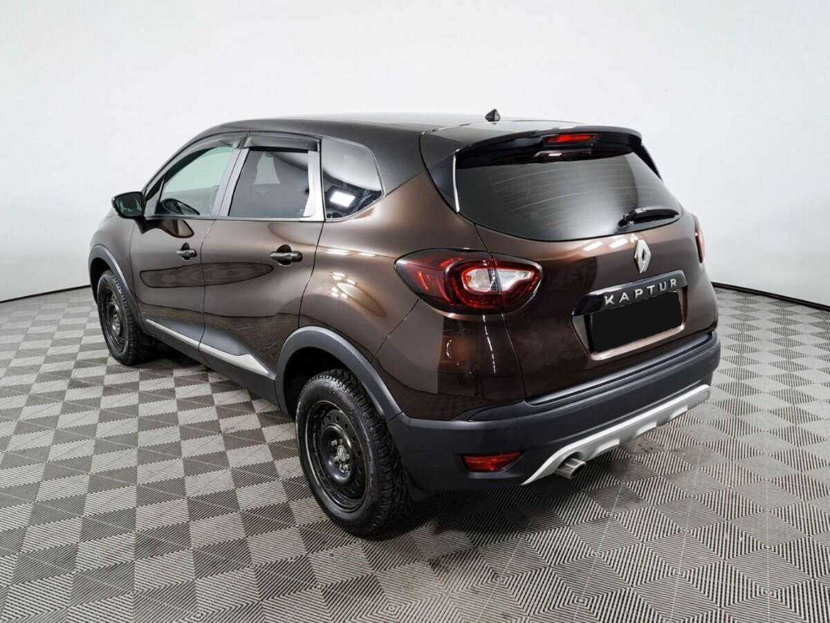 Renault Kaptur 2017 года с пробегом. Фото: #6