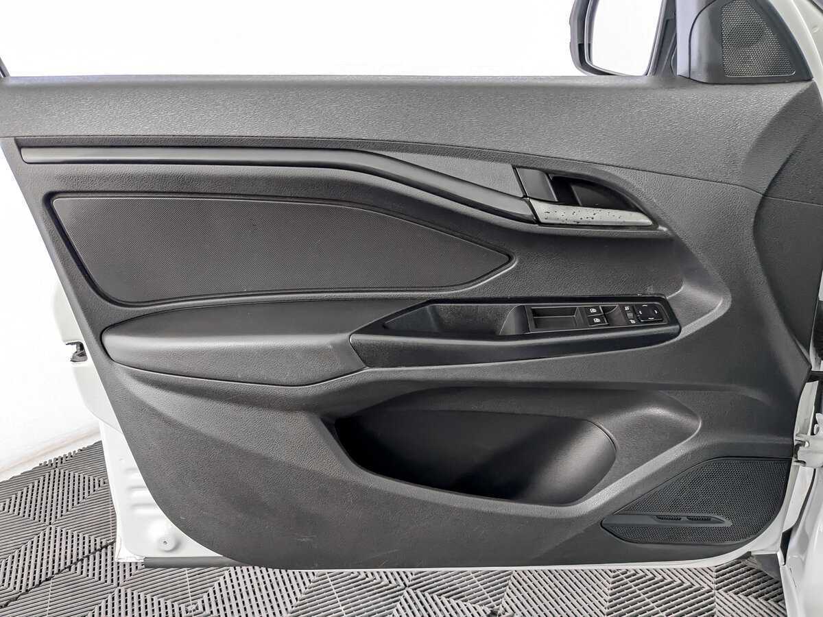 Lada (ВАЗ) Vesta 2019 года с пробегом. Фото: #14