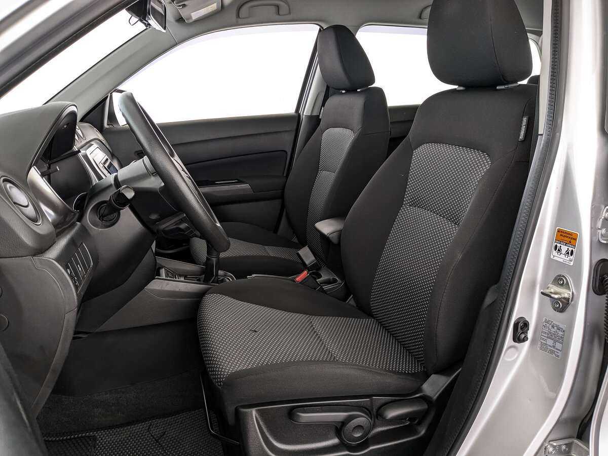 Suzuki Vitara 2019 года с пробегом. Фото: #19